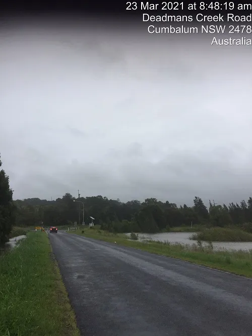 cumbalum-deadsmans-creek-road_flooding-both-sides-of-road