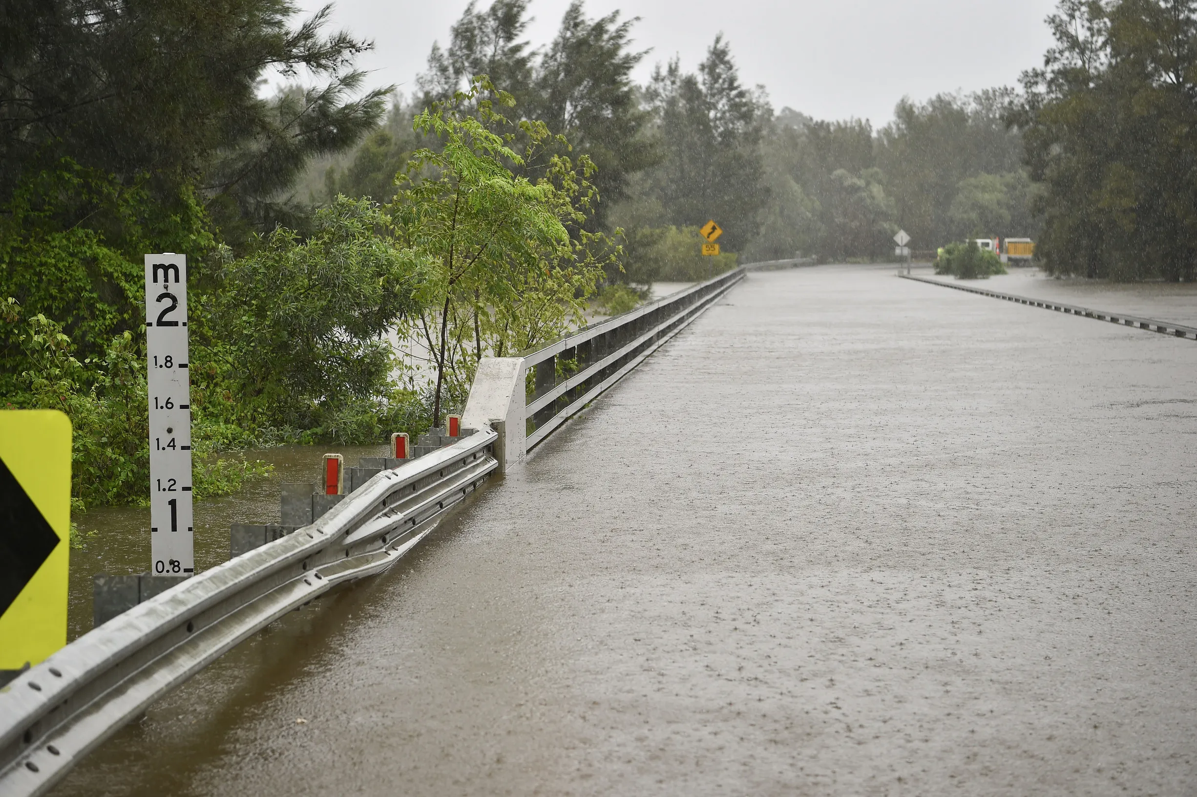 looking-west-across-yarramindi-bridge-9-february-2020