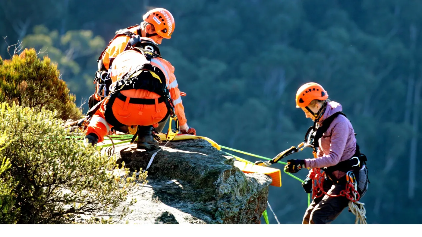 Vertical rescue operator